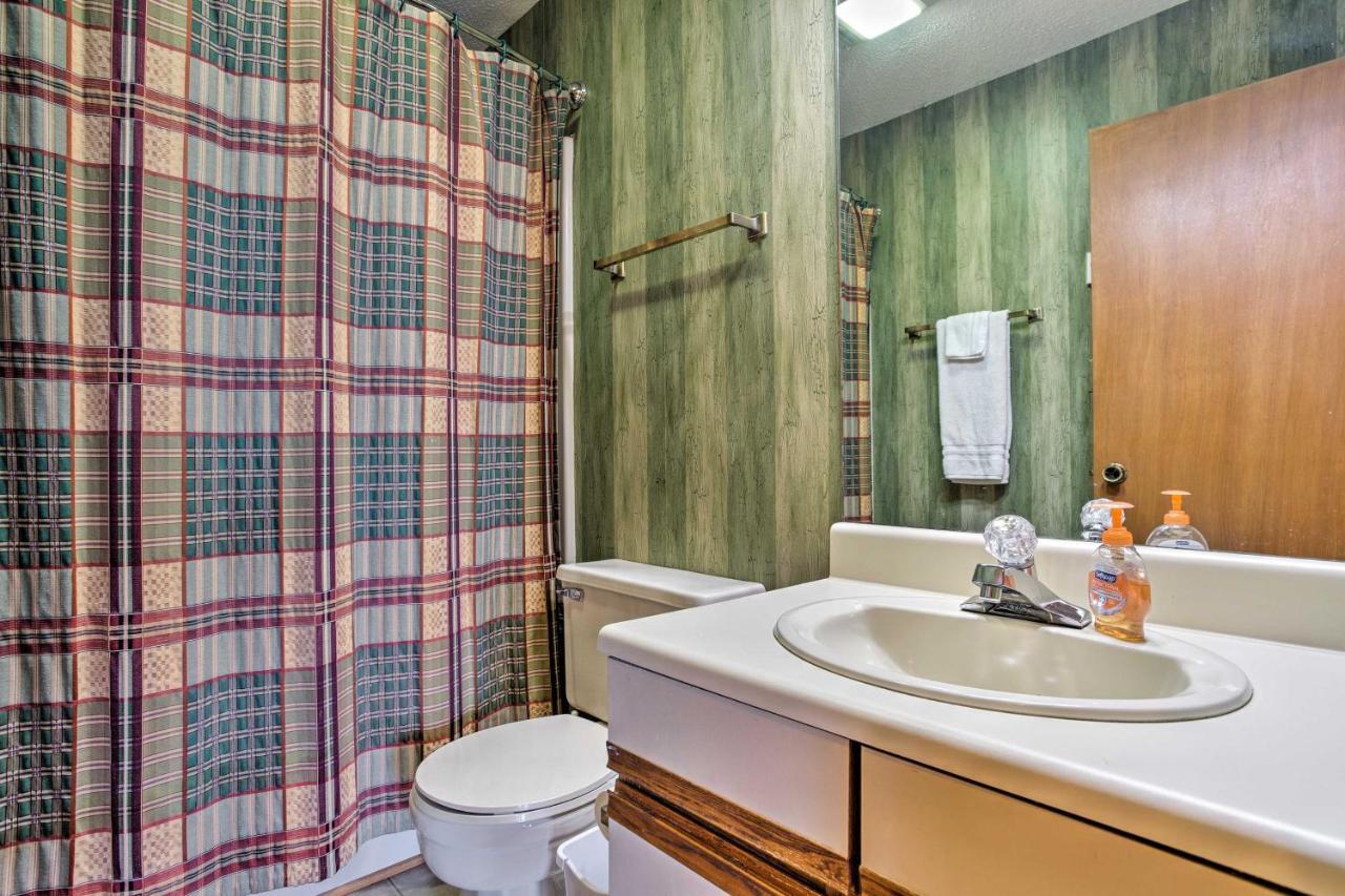 Pet-Friendly Beech Mountain Condo Steps To Slopes Екстериор снимка
