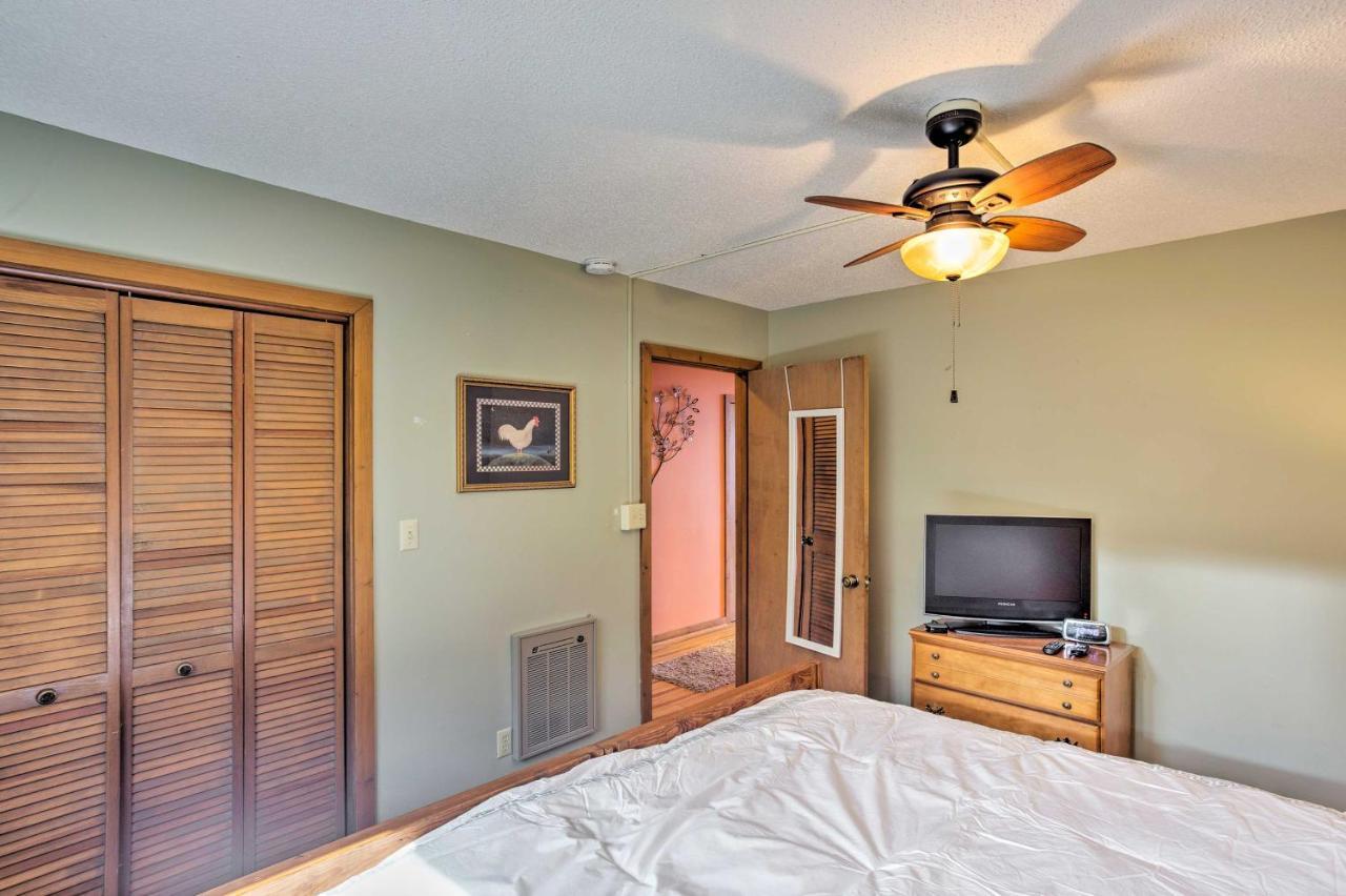 Pet-Friendly Beech Mountain Condo Steps To Slopes Екстериор снимка